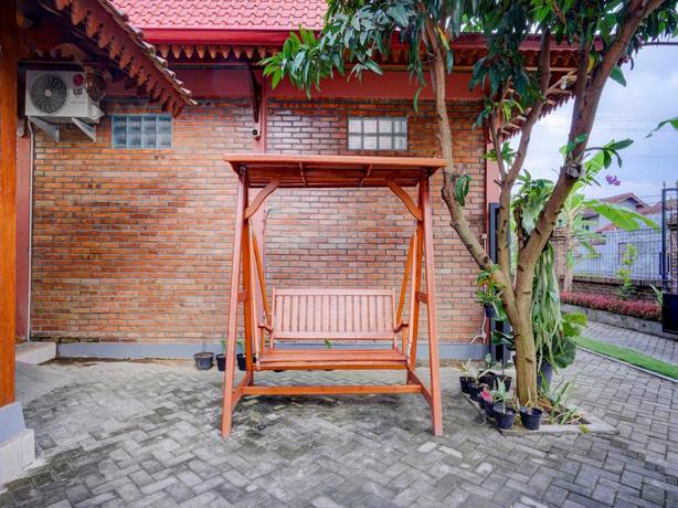 Imagen general del Hotel SUPER OYO Collection O 90265 Cempoko Mulyo Homestay Syariah. Foto 7