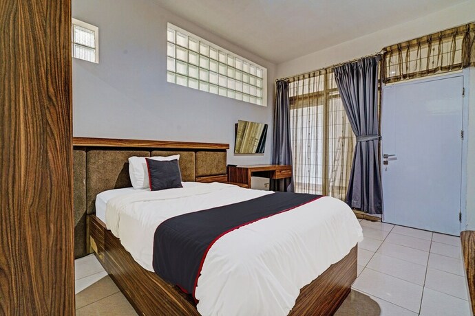 Imagen de la habitación del Hotel SUPER OYO Collection O 92277 Setra Priangan Guest House. Foto 20