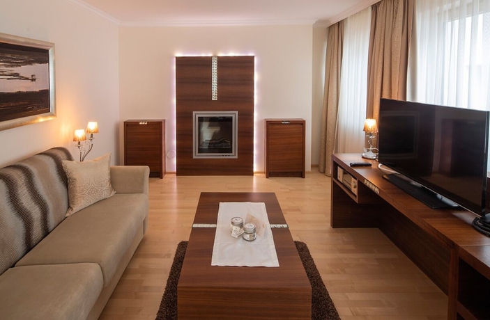 Imagen de la habitación del Hotel SUPERIOR HOTEL POST ISCHGL. Foto 10