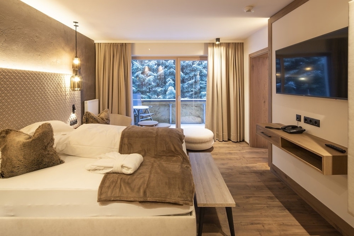 Imagen de la habitación del Hotel SUPERIOR HOTEL POST ISCHGL. Foto 13