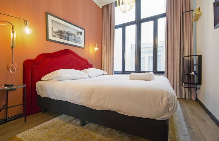 Imagen de la habitación del Hotel SUPPER. Foto 16