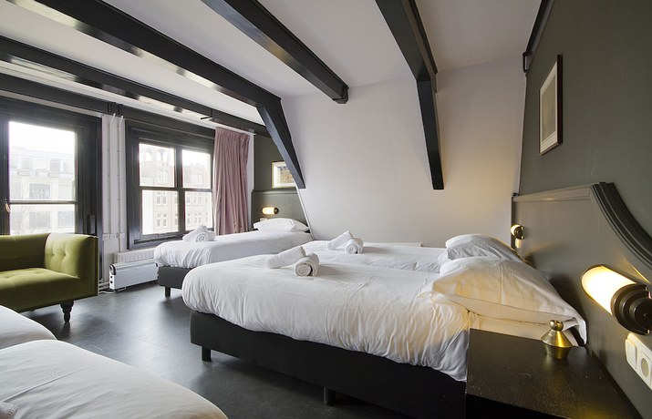 Imagen de la habitación del Hotel SUPPER. Foto 17