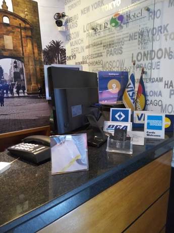 Imagen de los interiores del Hotel SUR, Montevideo. Foto 19