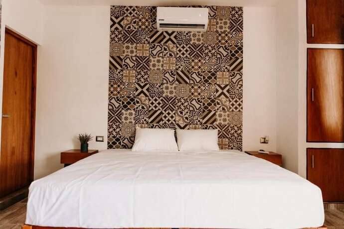 Imagen general del Hotel SUUCILHA. Foto 11