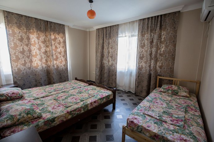 Imagen de la habitación del Hotel SV Batumi. Foto 3