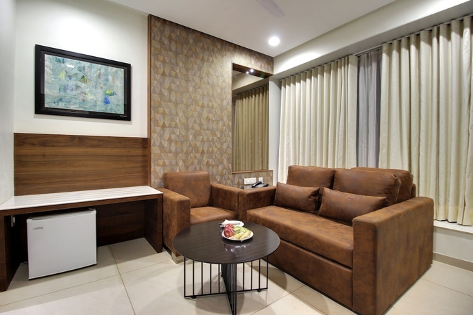 Imagen de la habitación del Hotel SVASTI Inn Jamnagar. Foto 8