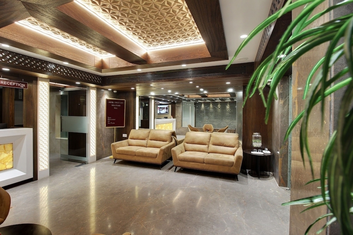 Imagen de los interiores del Hotel SVASTI Inn Jamnagar. Foto 10