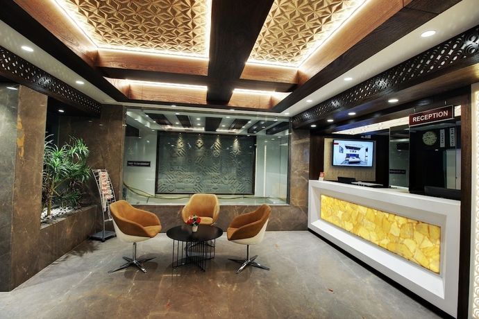 Imagen de los interiores del Hotel SVASTI Inn Jamnagar. Foto 13