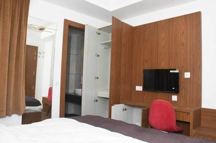 Imagen de la habitación del Hotel SWARN BHOOMI. Foto 6