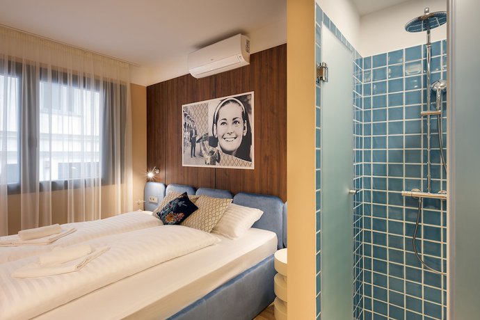 Imagen de la habitación del Hotel SWU Magazine Rooms. Foto 9