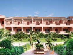 Imagen general del Hotel SYBARIS HOTEL CLUB. Foto 8