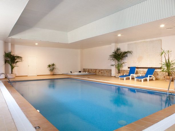 Imagen de la piscina del Hotel Sa Bassa Rotja Ecoturisme. Foto 7