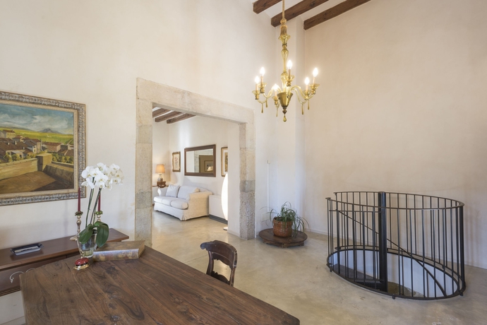 Imagen de los interiores del Hotel Sa Bisbal - Turismo De Interior. Foto 19