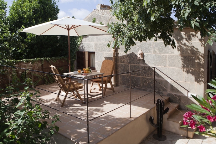 Imagen de la habitación del Hotel Sa Carrotja. Foto 11