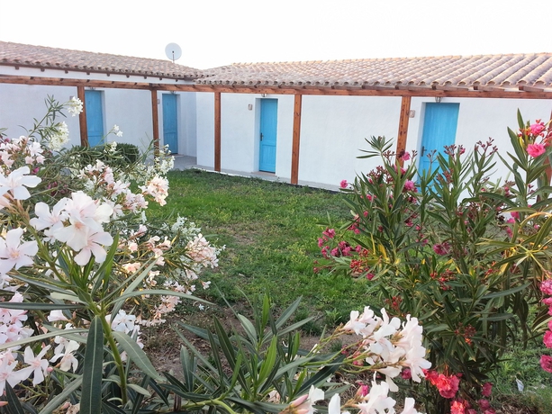 Imagen de los exteriores del Hotel Sa Corti De Sa Perda. Foto 10