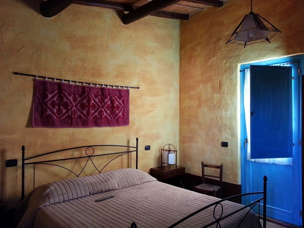 Imagen de la habitación del Hotel Sa Corti De Sa Perda. Foto 6