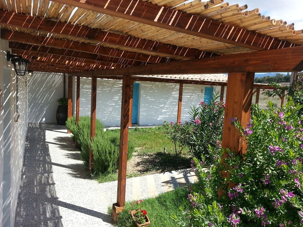 Imagen de los exteriores del Hotel Sa Corti De Sa Perda. Foto 14