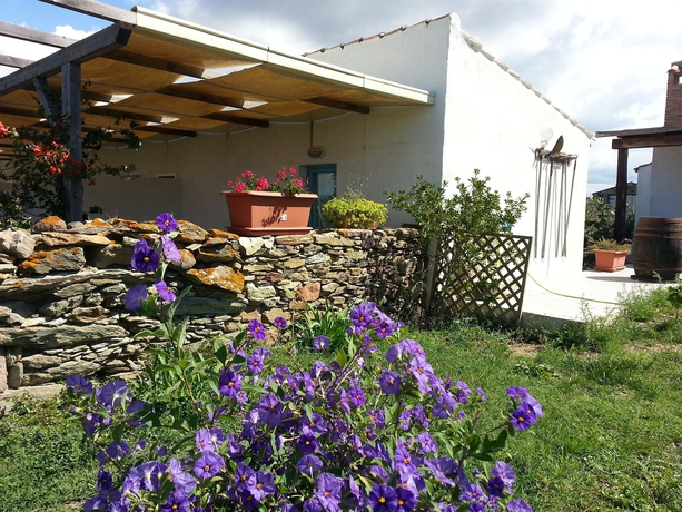 Imagen de los exteriores del Hotel Sa Corti De Sa Perda. Foto 15