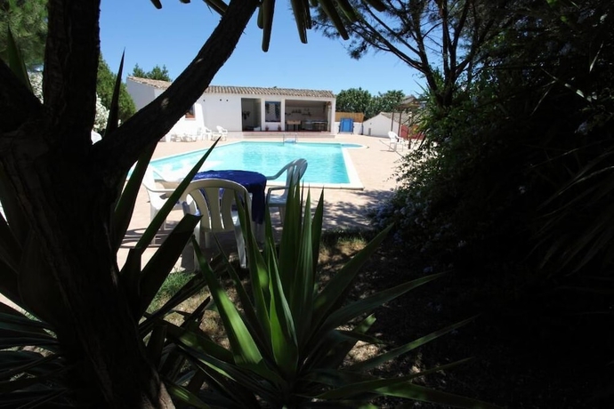 Imagen de la piscina del Hotel Sa Lolla. Foto 16