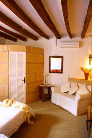 Imagen de la habitación del Hotel Sa Plana Petit. Foto 11