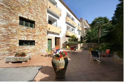 Imagen general del Hotel Sa Riera. Foto 8