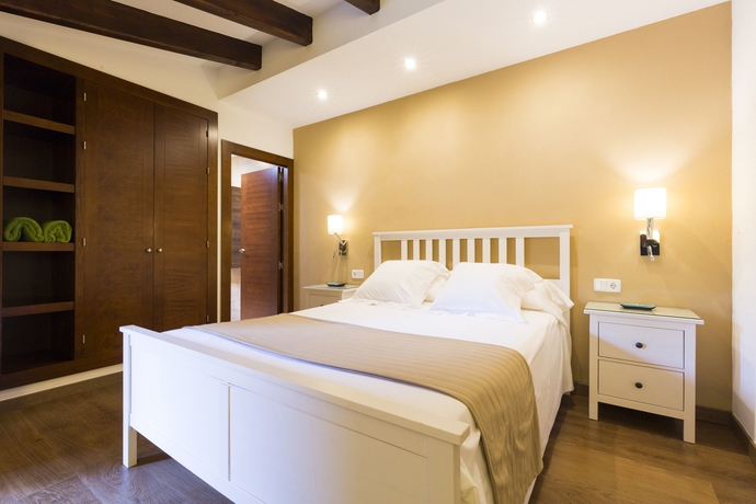 Imagen de la habitación del Hotel Sa Torre De Santa Eugènia. Foto 10