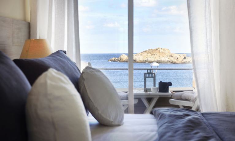 Imagen de la habitación del Hotel Sa Tuna. Foto 4
