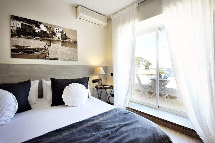 Imagen de la habitación del Hotel Sa Tuna. Foto 9
