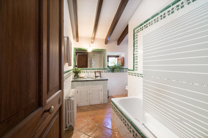 Imagen de la habitación del Hotel Sa Vall Valldemossa. Foto 8