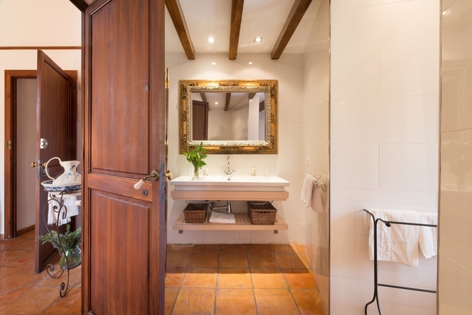 Imagen de la habitación del Hotel Sa Vall Valldemossa. Foto 9