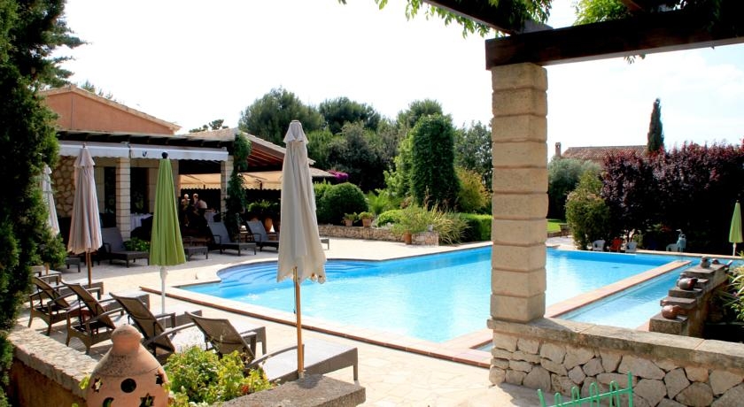 Imagen general del Hotel Sa Vaqueria. Foto 8