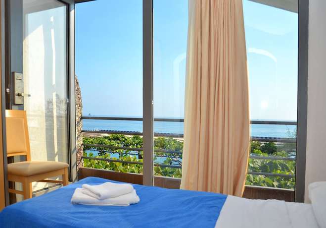 Imagen de la habitación del Hotel SaVojo. Foto 16