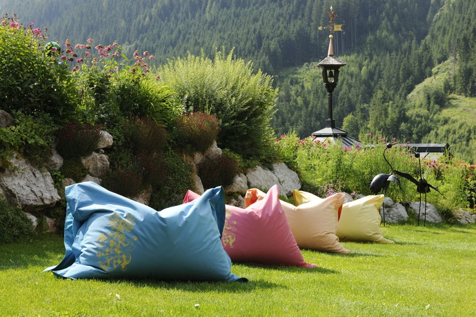 Imagen de los exteriores del Hotel Saalbacher Hof. Foto 5