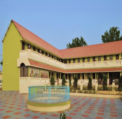 Imagen general del Hotel Saanvi Resort Bhavnagar. Foto 1
