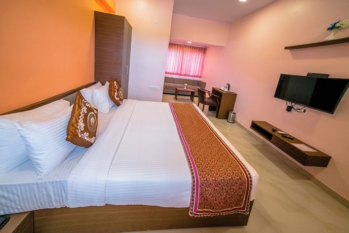Imagen de la habitación del Hotel Saanvi Resort Bhavnagar. Foto 13