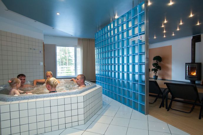 Imagen de la piscina del Hotel Saaremaa. Foto 17
