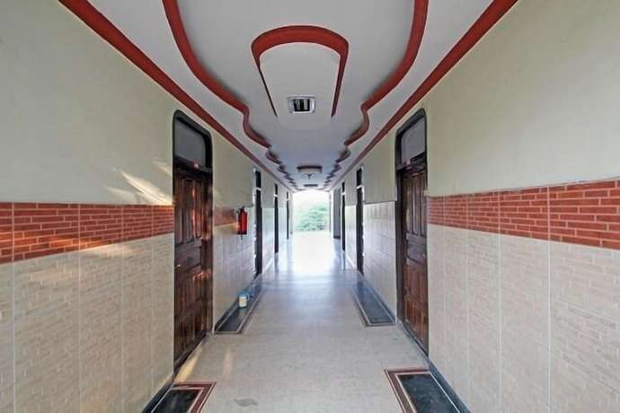 Imagen de los interiores del Hotel Saarthi. Foto 7