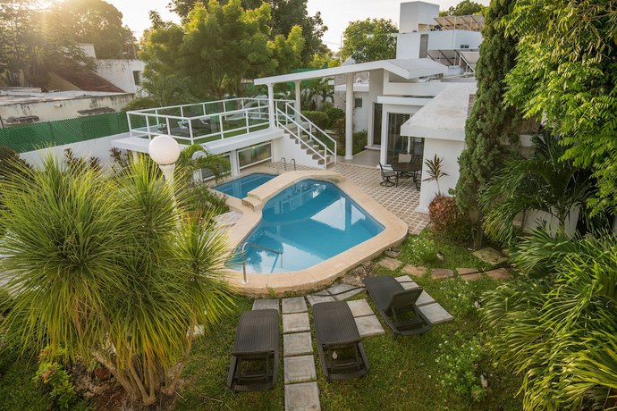 Imagen de la piscina del Hotel Saastah Boutique. Foto 19