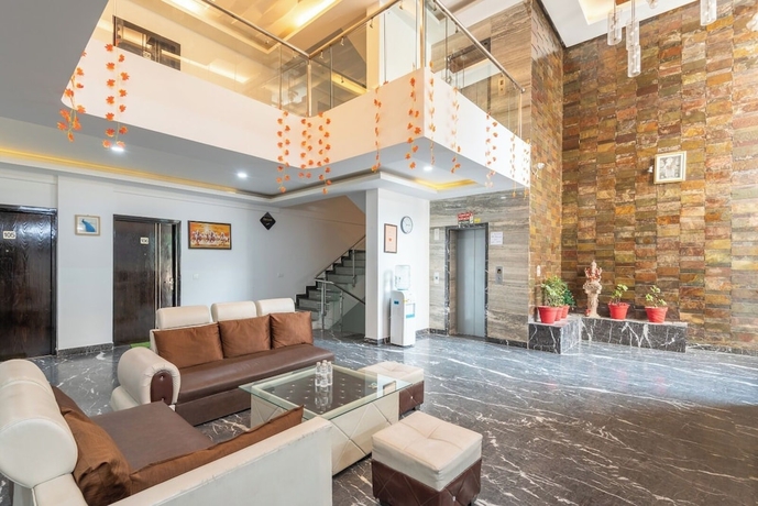 Imagen de los interiores del Hotel Saavi Huda City Centre. Foto 15