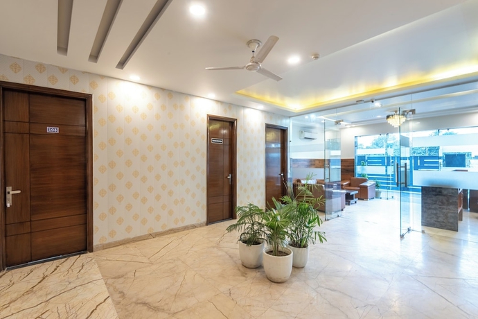 Imagen de los interiores del Hotel Saavi Sector- 46. Foto 12