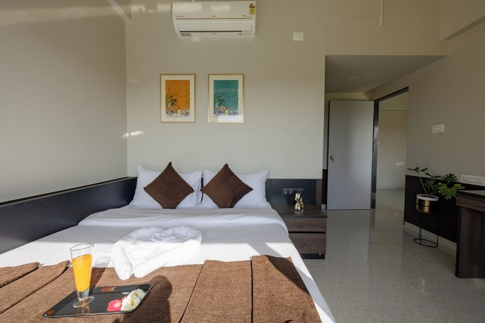 Imagen de la habitación del Hotel Saavi Suites. Foto 6