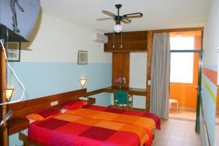 Imagen de la piscina del Hotel Sab Sab Sal. Foto 6