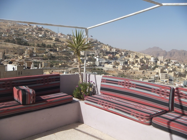 Imagen de los exteriores del Hotel Sabaa. Foto 16
