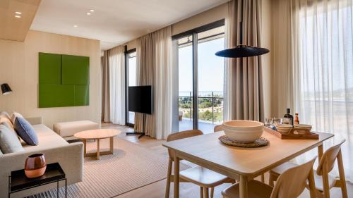 Imagen general del Hotel Sabàtic Sitges. Foto 9