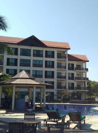 Imagen general del Hotel Sabah Beach Villas And Suites. Foto 2