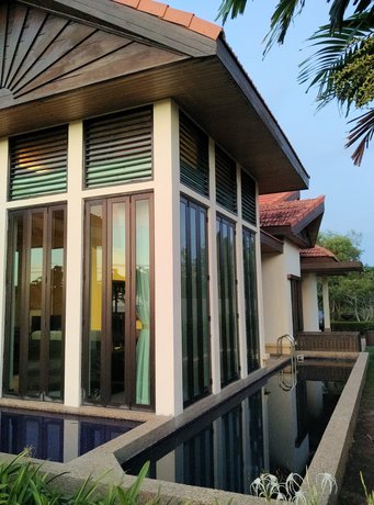 Imagen de la habitación del Hotel Sabah Beach Villas And Suites. Foto 7