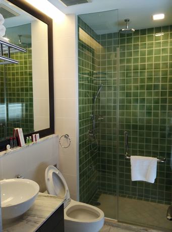 Imagen de los exteriores del Hotel Sabah Beach Villas And Suites. Foto 15
