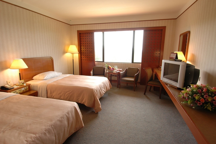 Imagen de la habitación del Hotel Sabah Sandakan. Foto 7