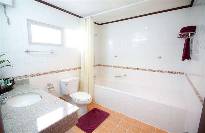 Imagen de la habitación del Hotel Sabai Resort. Foto 8