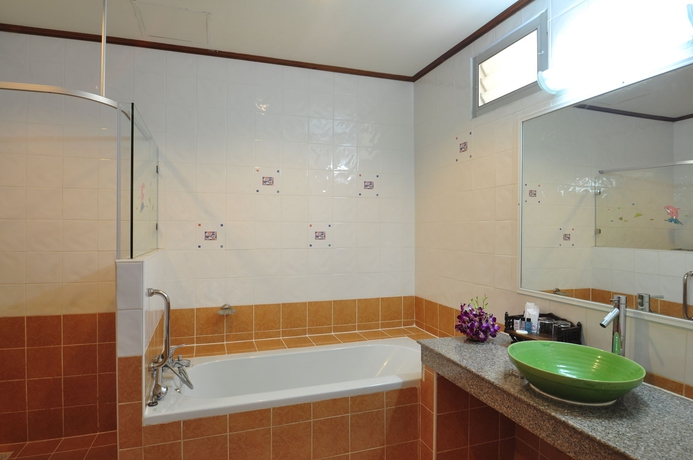 Imagen de la habitación del Hotel Sabai Resort. Foto 13